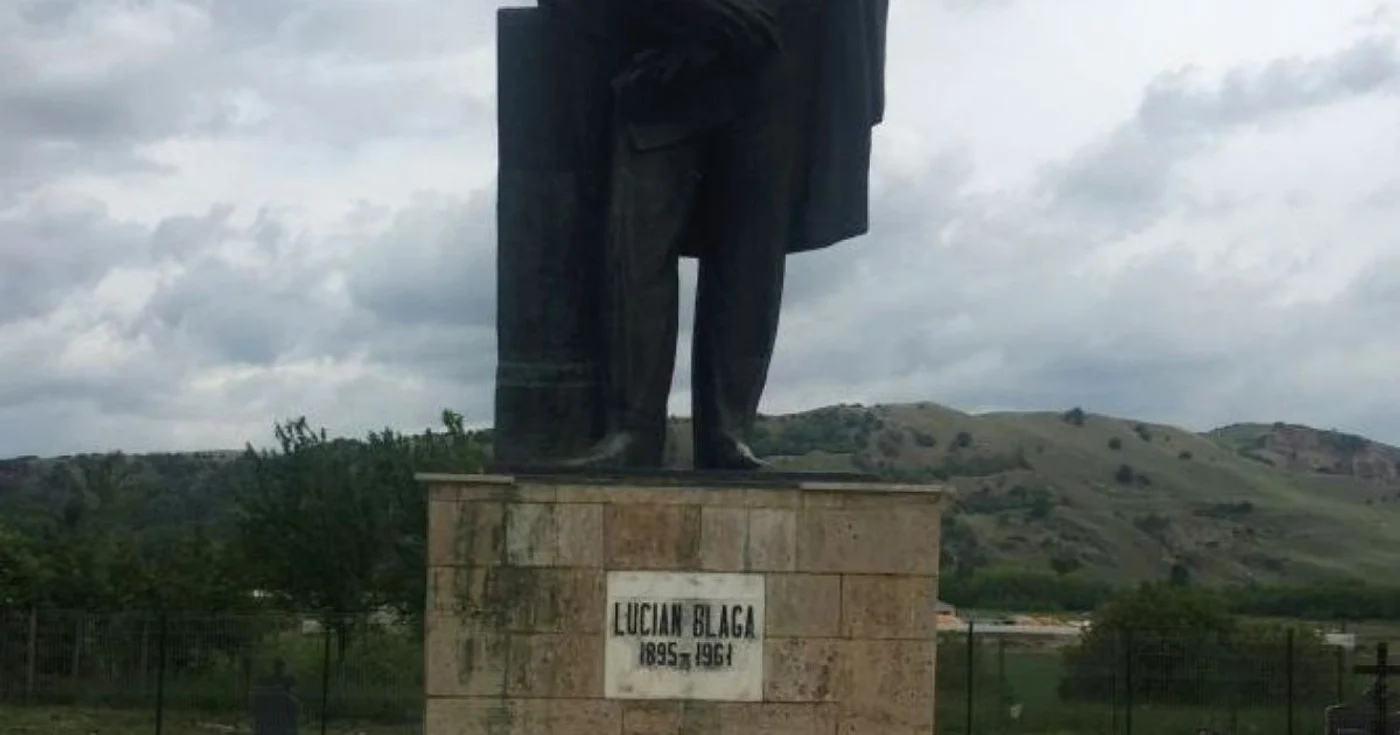 statuie blaga lancram