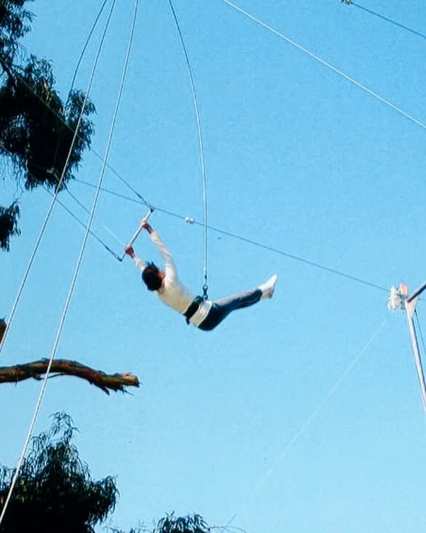phyllis sues acrobatii jpg jpeg