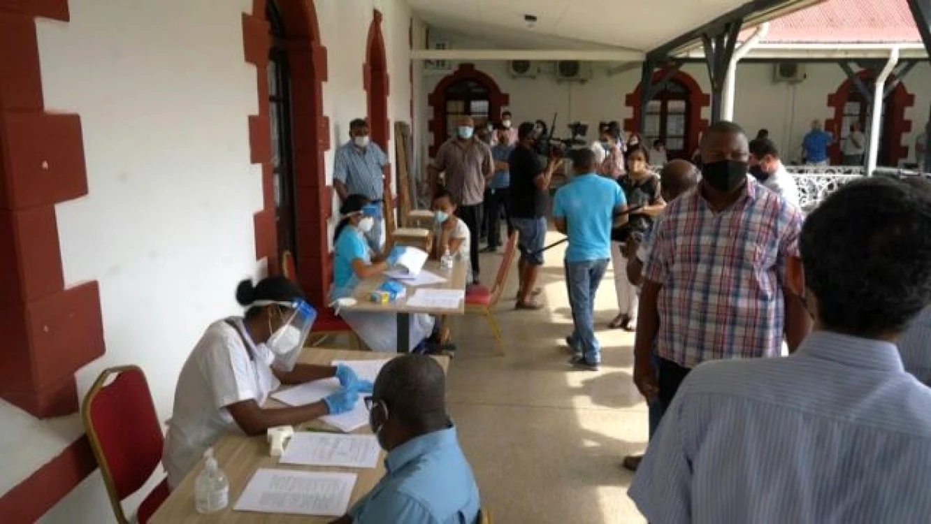 Vaccinare anti-COVID-19 în Seychelles FOTO AFP