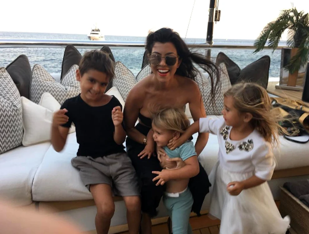 kourtney png