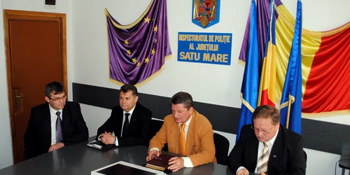 Comisarul șef Stelian Călugăru (dreapta) susține că ancheta DGA a rămas „fără esență”