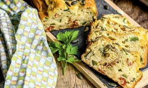 chec aperitiv cu dovlecei jpg