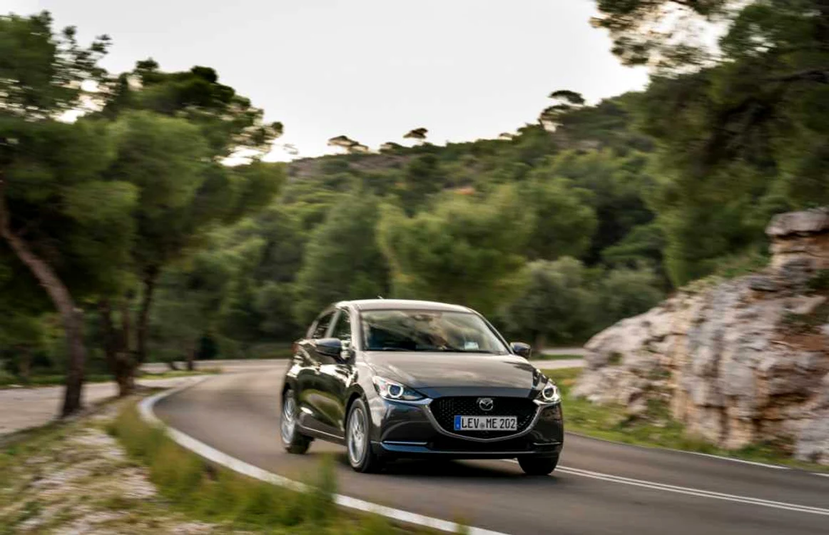 MAZDA2