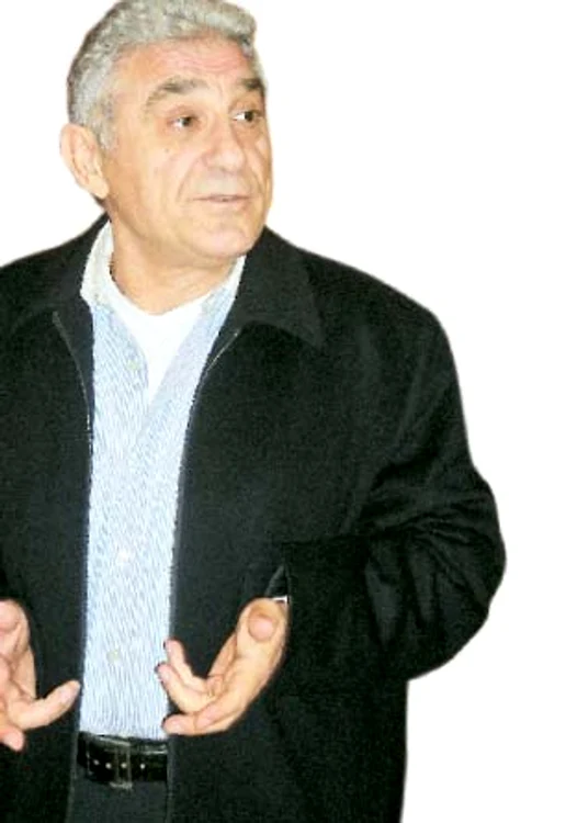 
    Ioan Becali a făcut  scandal la ultima şedinţă  a completului de judecatâ  