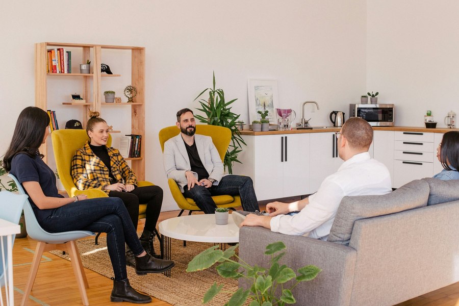 Siguranța la locul de muncă – cheia pentru angajați protejați și companii de succes