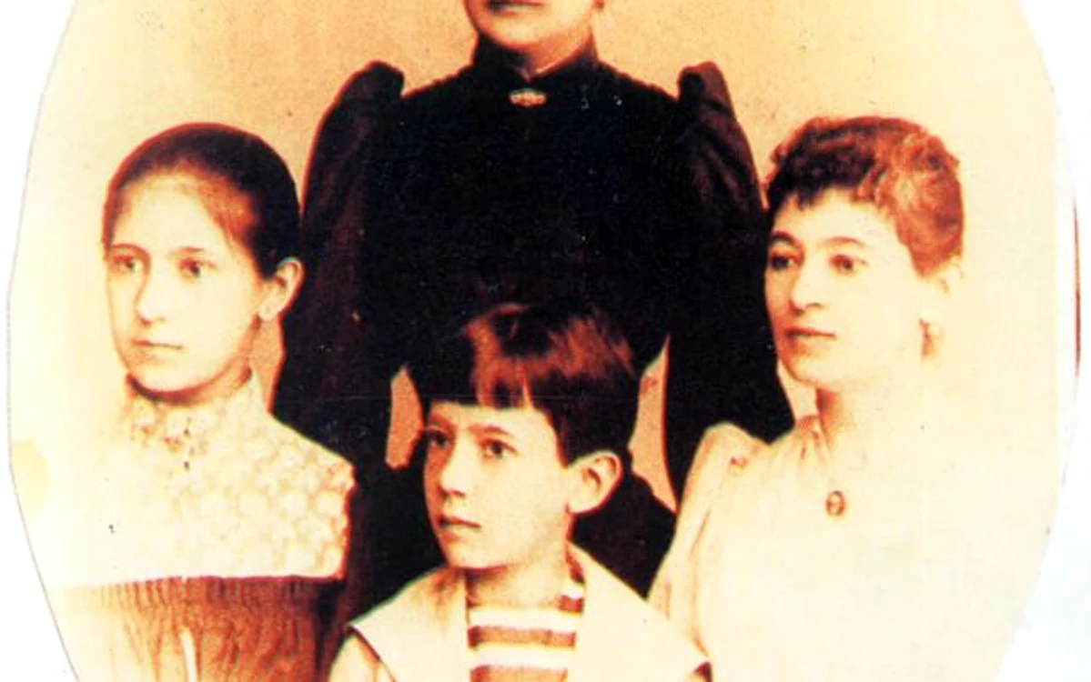 familia titulescu - foto arhiva aurelia grosu