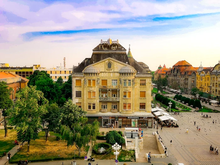 În locul Lactobarului se află un restaurant McDonalds FOTO Orașul Timișoara