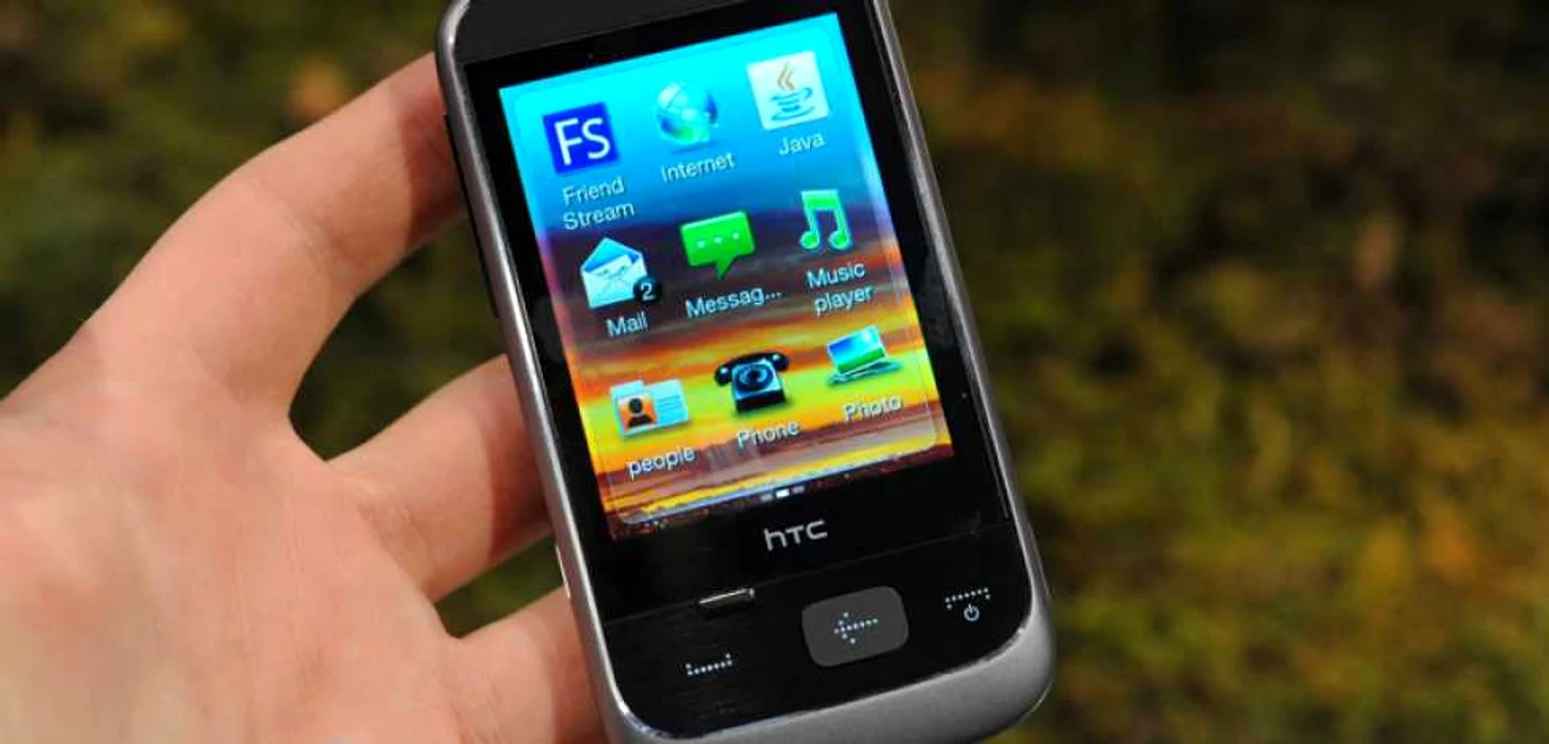HTC Smart rula sistemul de operare Brew OS, dezvoltat de HTC FOTO Engadget