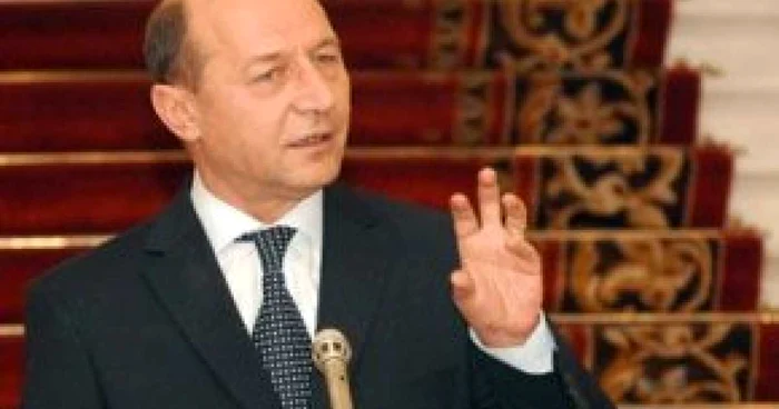 Băsescu despre dizolvarea forului legislativ: "A fost o eroare de exprimare"