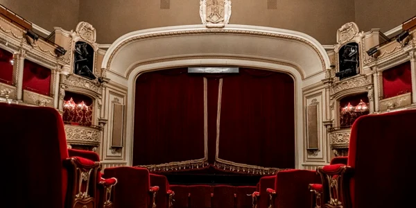 Opera Nationala Bucuresti foto Sebastian Bucur jpg