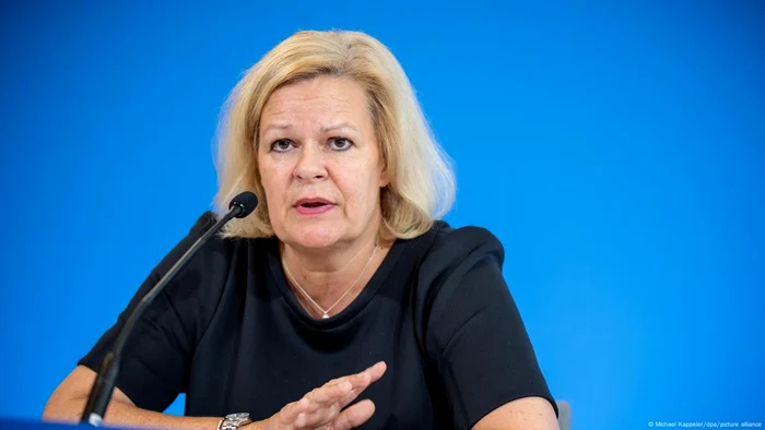 Ministra federală de Interne Nancy Faeser (SPD) vrea să combată imigrația ilegală