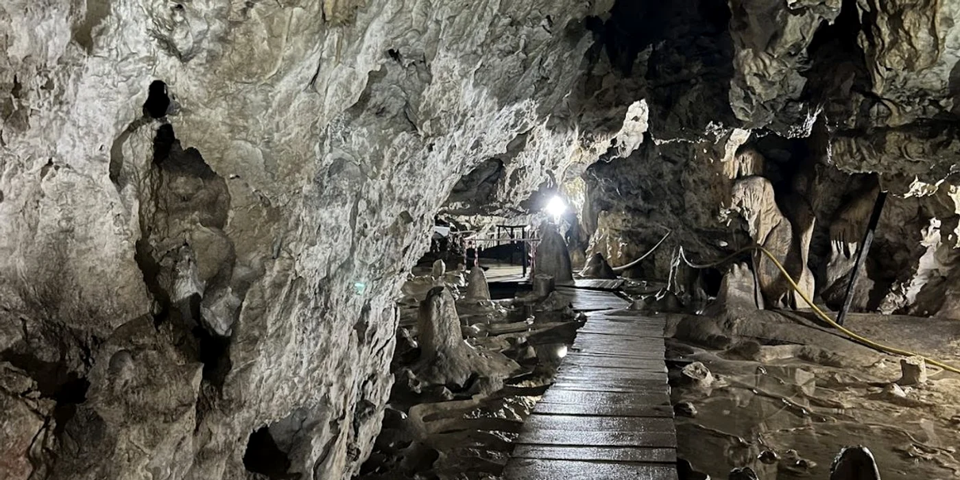 Peștera Polovragi se află în județul Gorj / foto: pensiuneavaleamagurii.ro