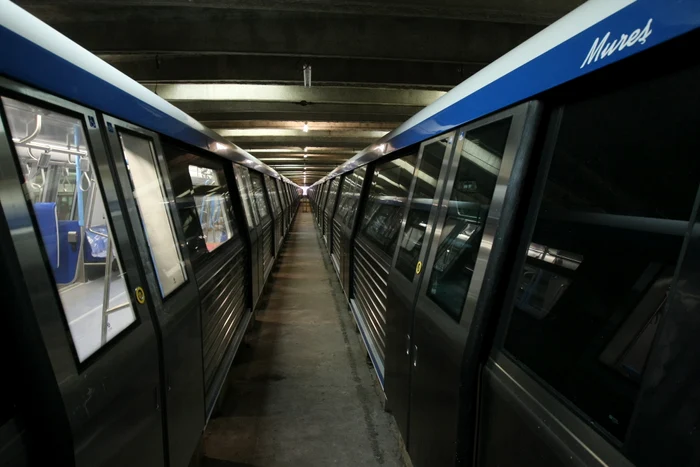 
    Trenurile de metrou ar trebui introduse pe magistrala a VI-a cel târziu până în 2020 (foto: Dorin Constanda)  