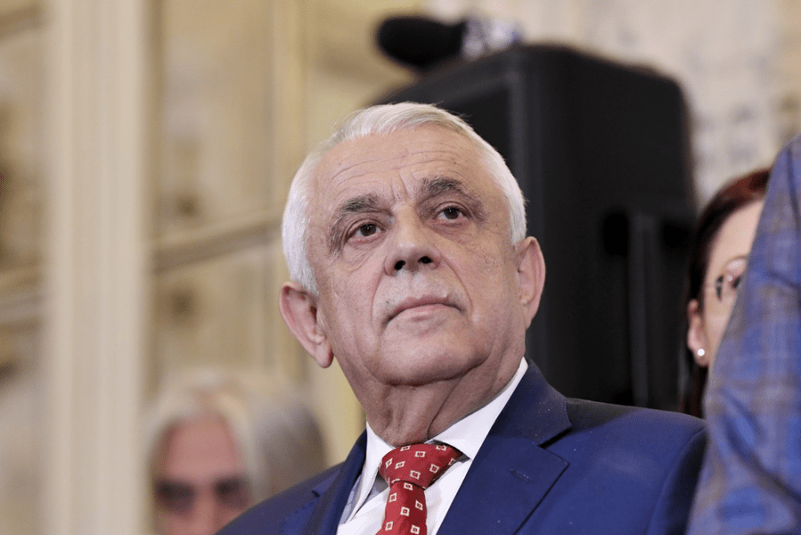 Problemele fermierilor români, pasate de la un partid la altul din Coaliție. Mulți „vinovați”, puține soluții