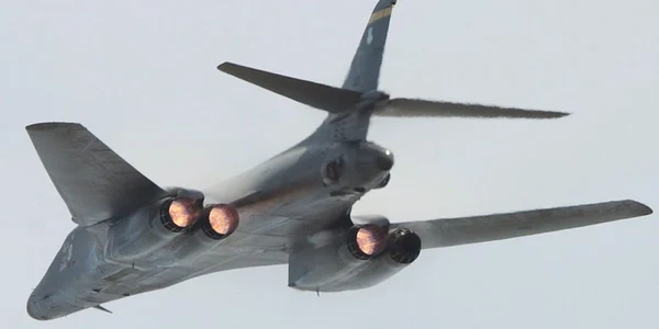 Bombardier B-1 FOTO EPA-EFE