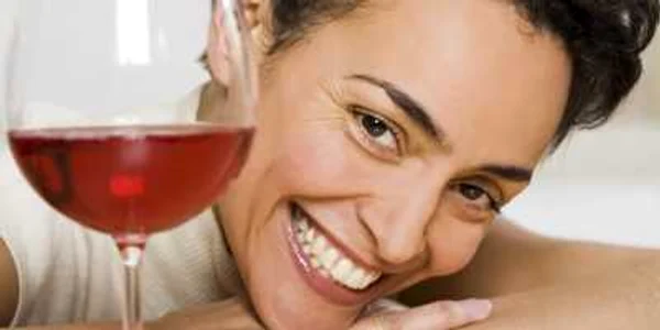 femeie vin