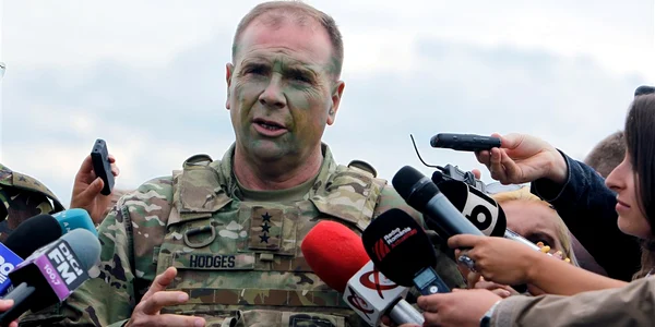 ben hodges la exercitiul Saber Guardian din 2017 din România Foto EPA EFE jpg