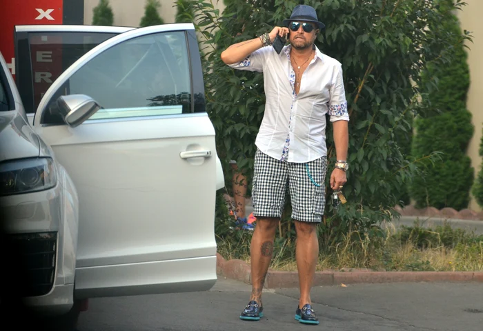 
    Cătălin Botezatu este mereu pus la patru acefoto: Alex Muscaliu  