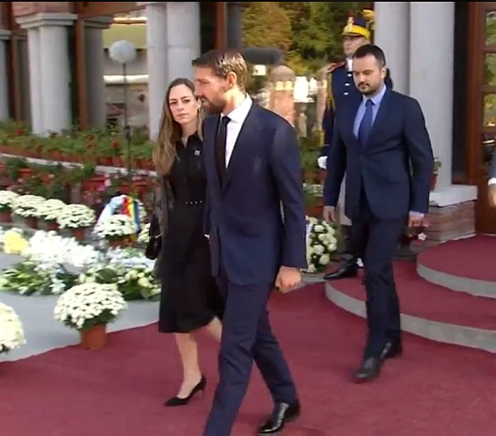 6 nicolae al romaniei la inhumarea reginei elena la curtea de arges 4 jpg jpeg