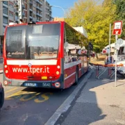 nastere in autobuz Italia foto  corrieredibologna jpg