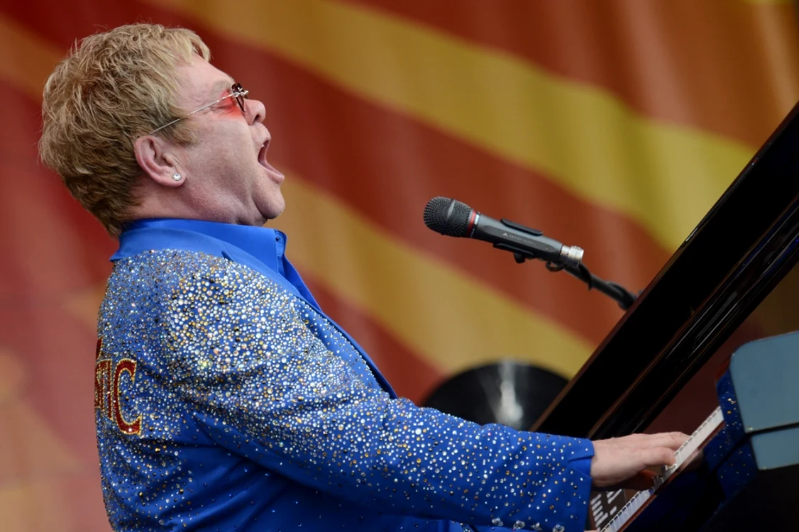 Elton John în concert în 2015 FOTO SHUTTERSTOCK