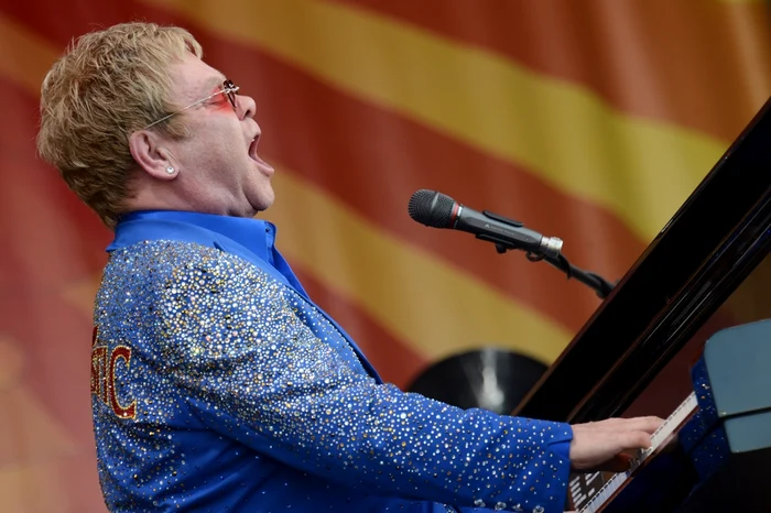 Elton John în concert în 2015 FOTO SHUTTERSTOCK