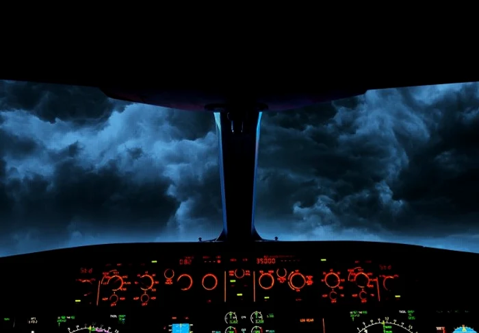 Interiorul unei cabine automate a unui Airbus A330, la fel ca avionul Air France care s-a prăbuşit în AtlanticFoto: Vanity Fair.com