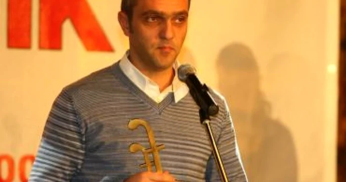 Decebal Rădulescu şi Costin Ştucan, de luni la Telesport: vor modera un nou Contraatac