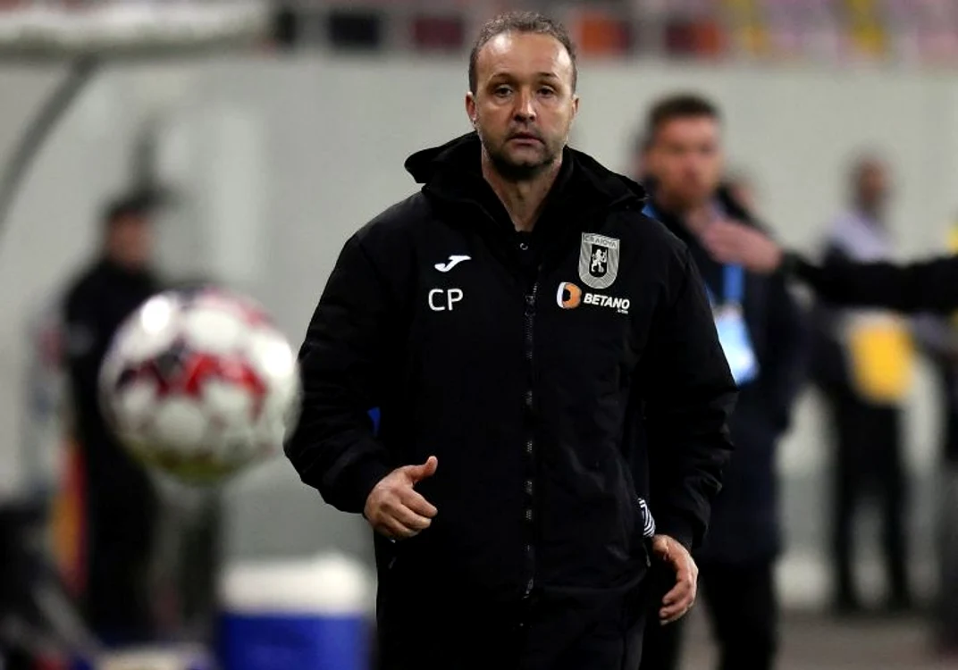 
    Corneliu PapurăFOTO: Sportpictures.eu  