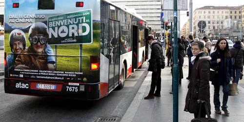 autobuz italia reuters