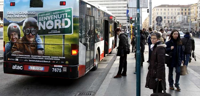 Incidentul a avut loc miercuri, într-un autobuz din Florenţa. FOTO: Reuters