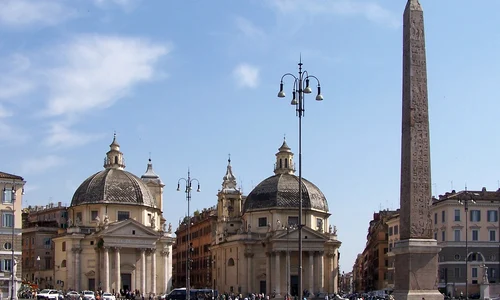 p 14 sus Piazza del Popolo WC jpg1 jpg