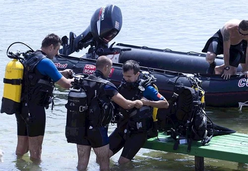 Lecţii gratuite de scufundare în Portul Tomis