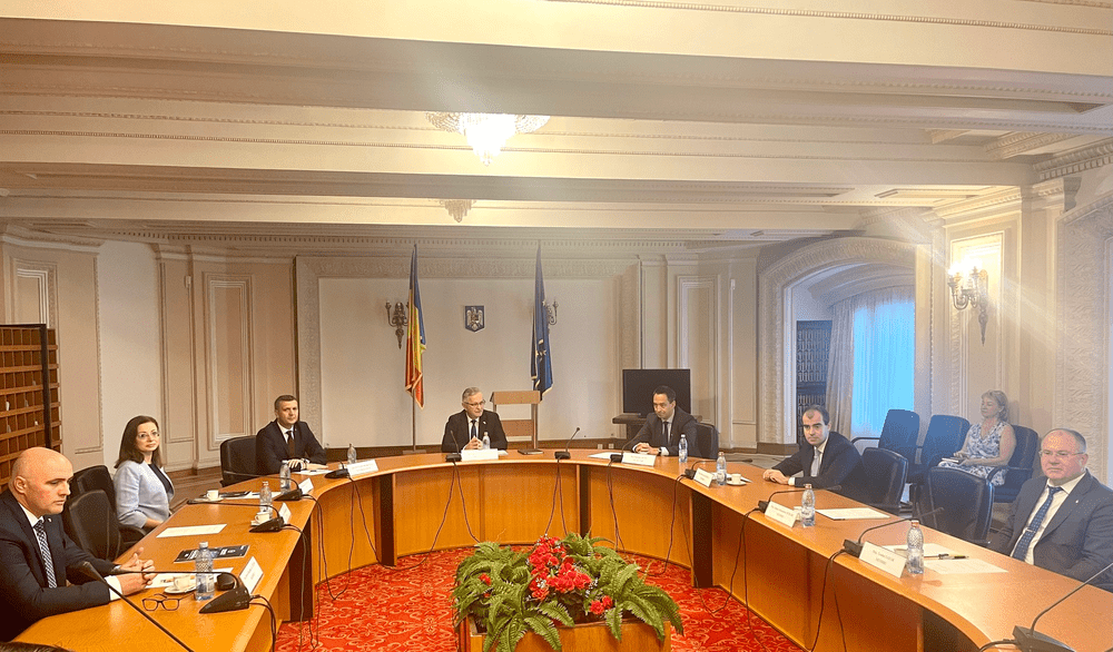 Comisia parlamentară SRI, în vizită la sediul Institutului pentru Tehnologii Avansate din cadrul SRI