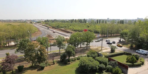 Autostrada A3 (Bucureşti - Ploieşti) la intersecţia cu strada Petricani şi cu strada Fabrica de Glucoză FOTO Eduard Enea