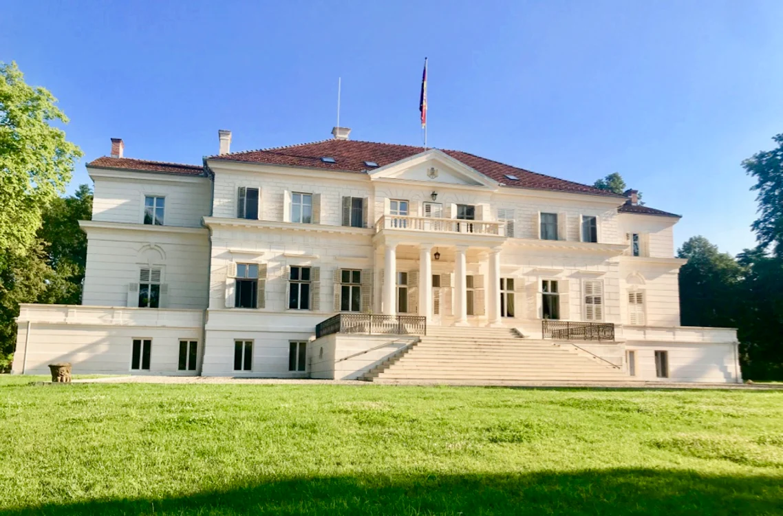 Castelul Savarsin 2018 (2) jpeg