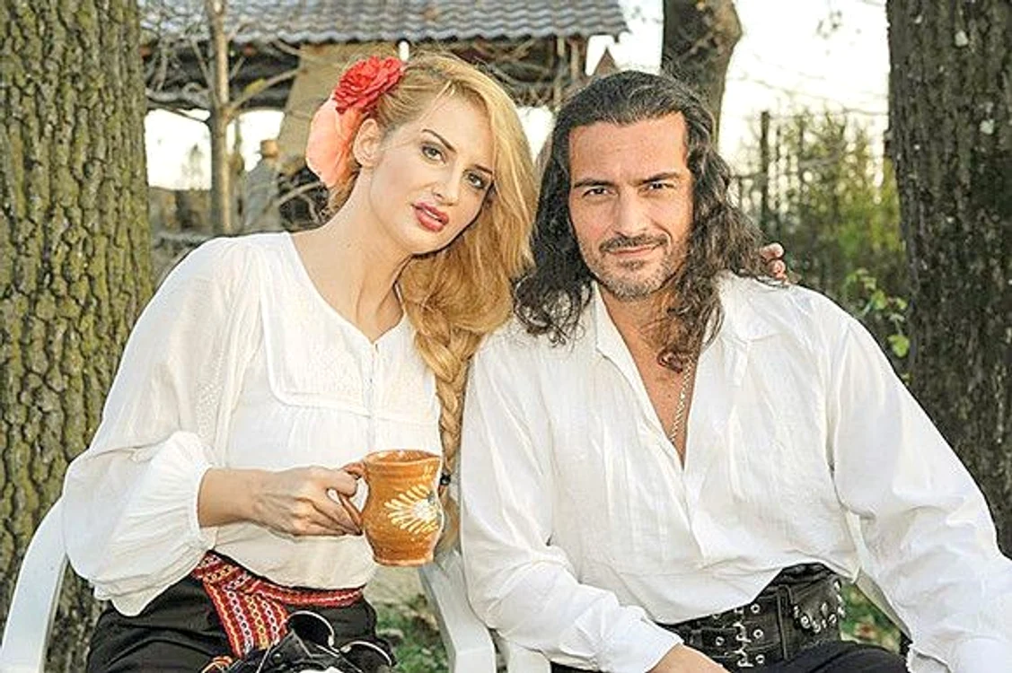 Bogdan a fost însurat cu Julia Chelaru timp de 10 ani