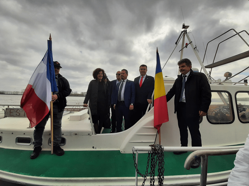Trafic record pe canalul Sulina ca urmare a războiului din Ucraina. Guvernul francez a donat o pilotină  