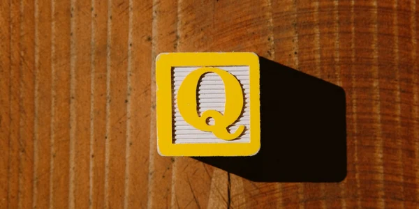 q
