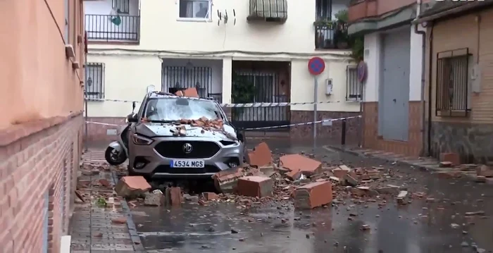Un cutremur cu magnitudinea 5 a lovit sudul Spaniei. FOTO: X/@thewakeninq