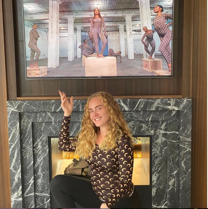 Adele a postat în semn de renunoştinţă pentru unul dintre idolii ei, Beyonce.