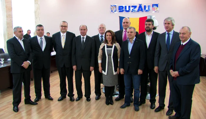 11 dintre cei 13 parlamentari de Buzău Foto Iulian Bunilă
