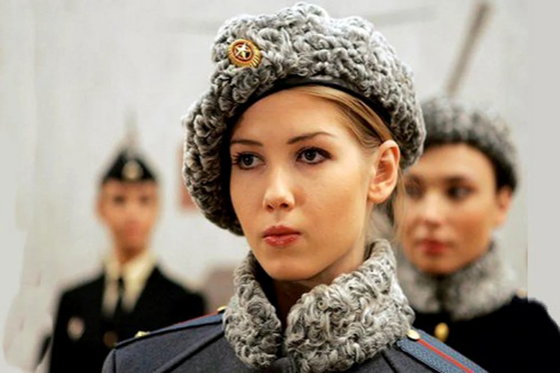 Cele mai frumoase femei soldat din lume - Elveţia are femei atrăgătoare şi curajoaseFoto: wonderslist.com