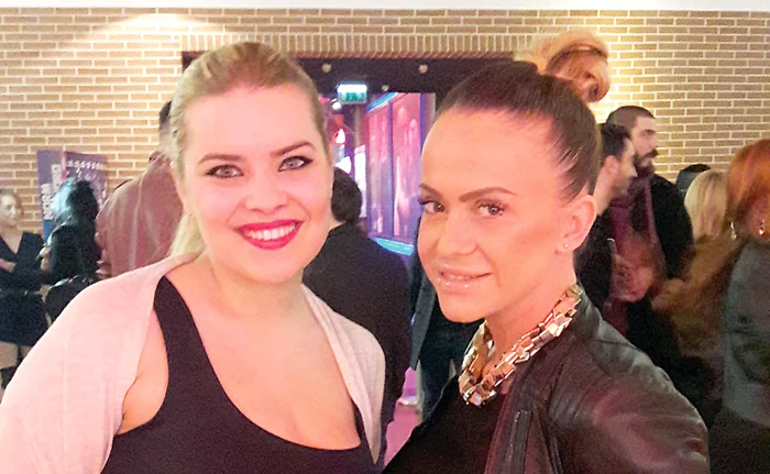 
    Bianca și Anda au vorbit  numai despre fetițele lor   