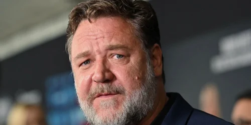 1 russell crowe large 1 jpg jpeg