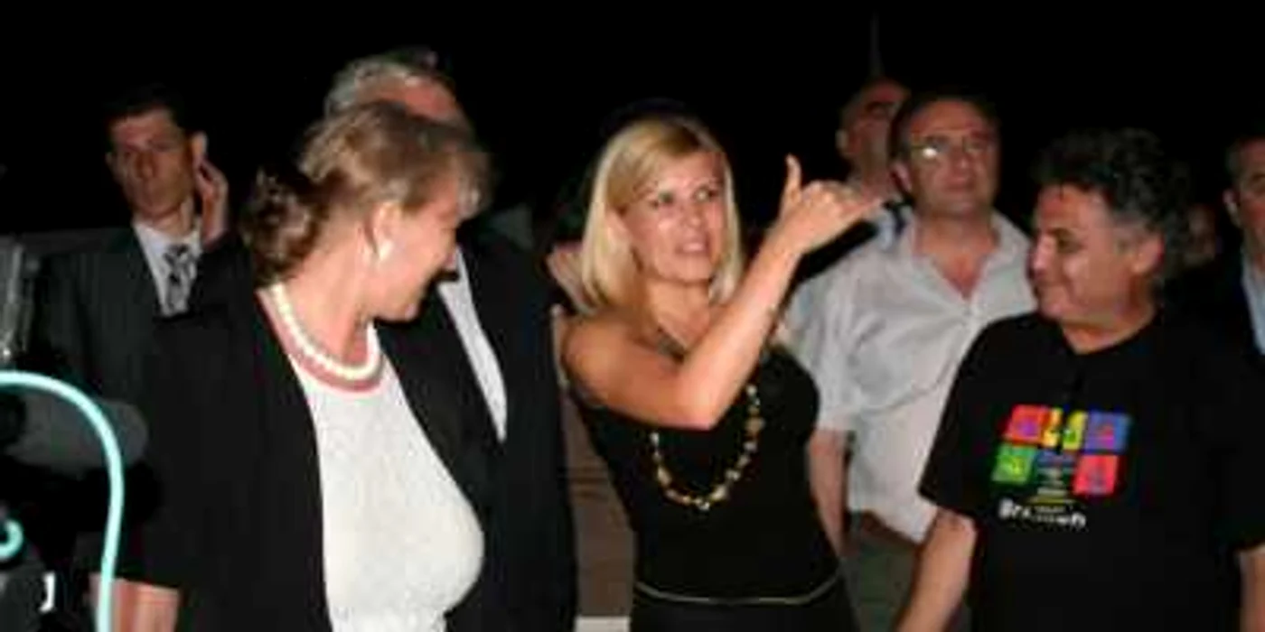 VIDEO Elena Udrea a stricat recitalul lui John Abercrombie de la Gărâna (GALERIE FOTO)
