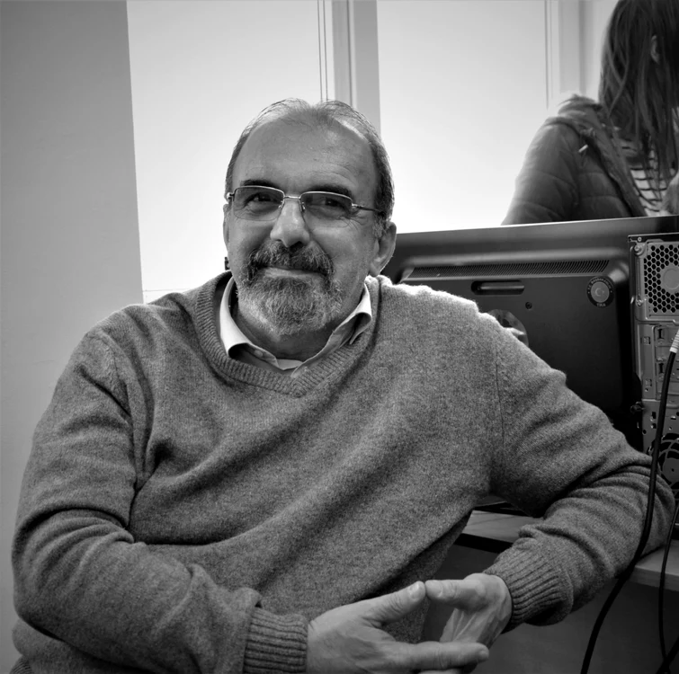 Constantin Popa - profesor de matematică la Universitatea Ovidius din Constanţa Sursa UOC