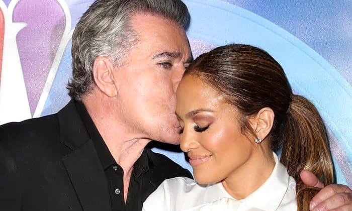Jennifer Lopez, mesaj emoționant după decesul lui Ray Liotta jpg