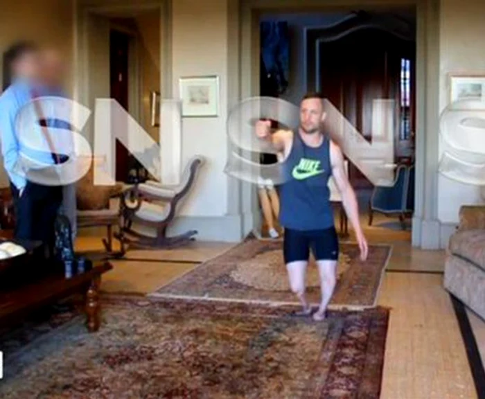 
    Oscar Pistorius şi Reeva Steenkamp, în data de 7 februarie 2013Foto: Reuters  