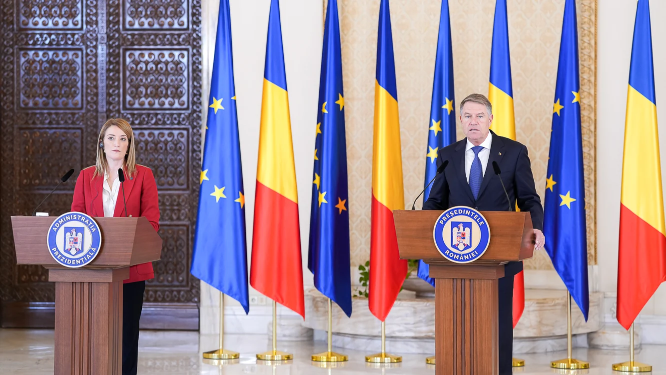 Klaus Iohannis și președinta Parlamentului European, Roberta Metsola FOTO: Presidency